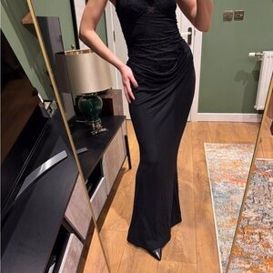 Elegant Black Evening Gown